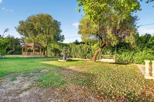 10439 N 64th St, Paradise Valley, AZ 85253 - Photo 11