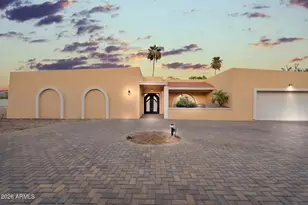 10439 N 64th St, Paradise Valley, AZ 85253 - Photo 17