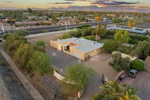 10439 N 64th St, Paradise Valley, AZ 85253 - Photo 3