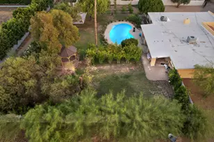 10439 N 64th St, Paradise Valley, AZ 85253 - Photo 9