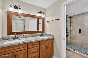10439 N 64th St, Paradise Valley, AZ 85253 - Photo 37