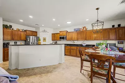 16825 W Mohave Street, Goodyear, AZ 85338 - Photo 3