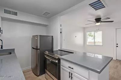 1647 W Garfield Street, Phoenix, AZ 85007 - Photo 3