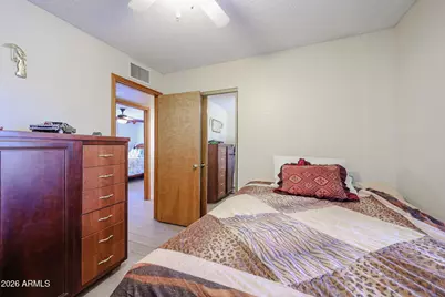 4332 W Clarendon Avenue, Phoenix, AZ 85031 - Photo 17