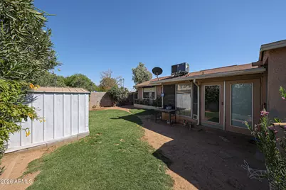 4332 W Clarendon Avenue, Phoenix, AZ 85031 - Photo 35