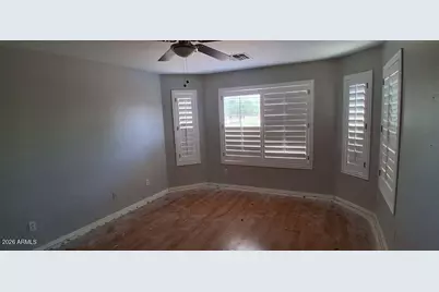 3207 W Saint Kateri Drive, Phoenix, AZ 85041 - Photo 25