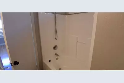 3207 W Saint Kateri Drive, Phoenix, AZ 85041 - Photo 23
