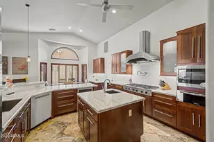 27418 N 45th Way, Cave Creek, AZ 85331 - Photo 9