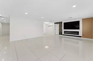6139 W Colter St, Glendale, AZ 85301 - Photo 13