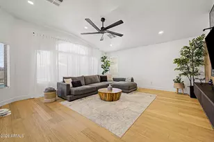3913 W Escuda Dr, Glendale, AZ 85308 - Photo 11