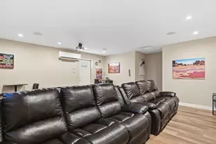 8526 E Vista Dr, Scottsdale, AZ 85250 - Photo 7