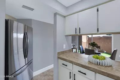 905 S Melody Lane, Tempe, AZ 85281 - Photo 11