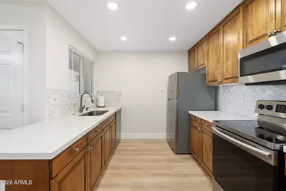 11260 N 92nd Street #2102, Scottsdale, AZ 85260 - Photo 7