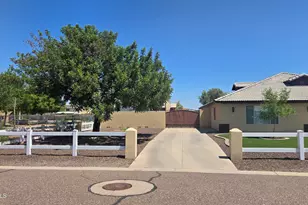 12366 W Desert Oasis Cir, El Mirage, AZ 85335 - Photo 3