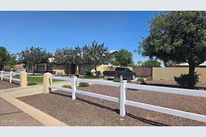 12366 W Desert Oasis Circle, El Mirage, AZ 85335 - Photo 5