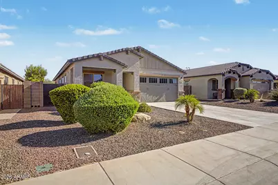 17155 W Seldon Lane, Waddell, AZ 85355 - Photo 3