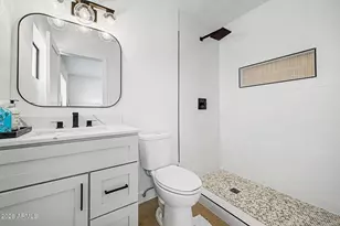 9337 E Cortez St, Scottsdale, AZ 85260 - Photo 19