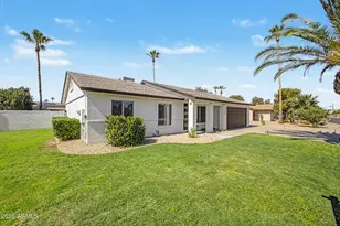 9337 E Cortez St, Scottsdale, AZ 85260 - Photo 3