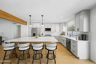 9337 E Cortez St, Scottsdale, AZ 85260 - Photo 15