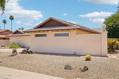 10954 W Tropicana Circle, Sun City, AZ 85351 - Photo 3