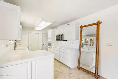 10954 W Tropicana Circle, Sun City, AZ 85351 - Photo 27