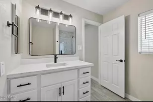 11810 S Coconino St, Phoenix, AZ 85044 - Photo 21