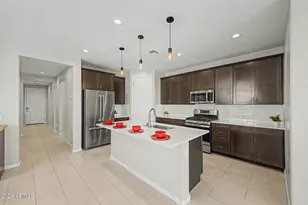 18614 W Honeysuckle Dr, Wittmann, AZ 85361 - Photo 11