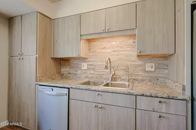 17411 N Hitching Post Drive, Sun City, AZ 85373 - Photo 13