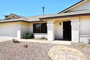 17218 N Desert Glen Dr, Sun City West, AZ 85375 - Photo 3