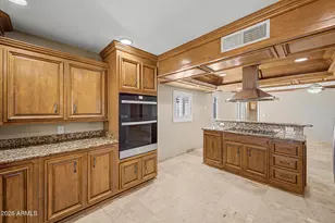 7244 W Sunnyslope Ln, Peoria, AZ 85345 - Photo 9