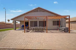 417 S 113th Ave, Avondale, AZ 85323 - Photo 9