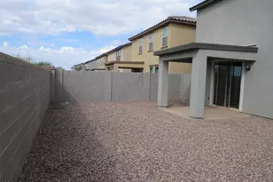40537 W Helen Ct, Maricopa, AZ 85138 - Photo 11
