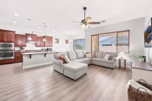 10538 E Simone Ave, Mesa, AZ 85212 - Photo 5