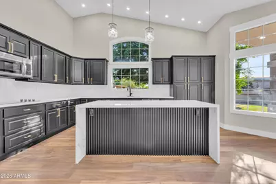 21072 N 61st Drive, Glendale, AZ 85308 - Photo 13