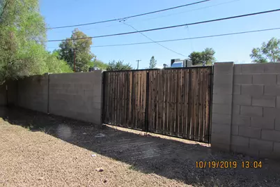 719 W 10th Street, Tempe, AZ 85281 - Photo 45