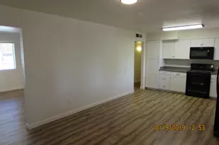 719 W 10th St, Tempe, AZ 85281 - Photo 11