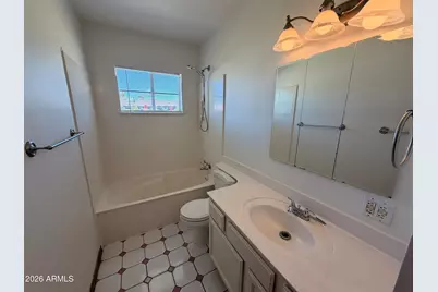 3416 N 43rd Place, Phoenix, AZ 85018 - Photo 13