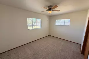 3416 N 43rd Pl, Phoenix, AZ 85018 - Photo 11