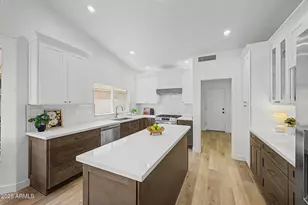 24733 S Saddletree Dr, Sun Lakes, AZ 85248 - Photo 15