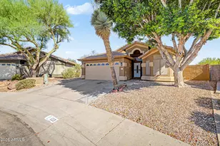 558 W Bluefield Ave, Phoenix, AZ 85023 - Photo 3