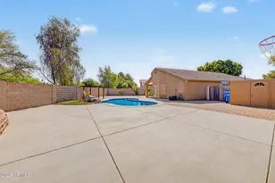 558 W Bluefield Ave, Phoenix, AZ 85023 - Photo 29