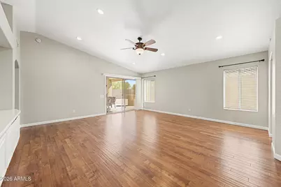 558 W Bluefield Avenue, Phoenix, AZ 85023 - Photo 7