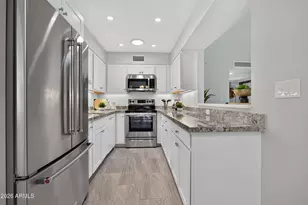 4800 N 68th St, Scottsdale, AZ 85251 - Photo 9