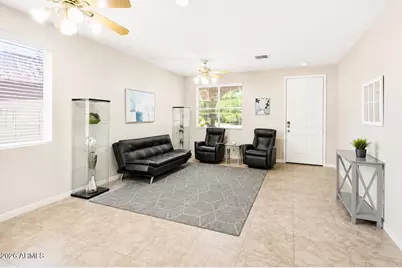 5011 S Carlyle Drive, Gilbert, AZ 85298 - Photo 7