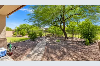 5011 S Carlyle Drive, Gilbert, AZ 85298 - Photo 37