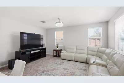 5011 S Carlyle Drive, Gilbert, AZ 85298 - Photo 13