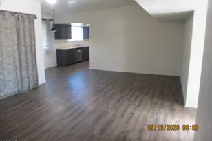 1988 Town and Country Dr, Sierra Vista, AZ 85635 - Photo 9