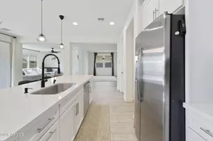 9721 E Radioactive Dr, Mesa, AZ 85212 - Photo 27