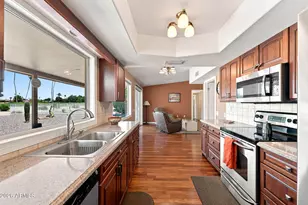 11018 W Palmeras Dr, Sun City, AZ 85373 - Photo 29