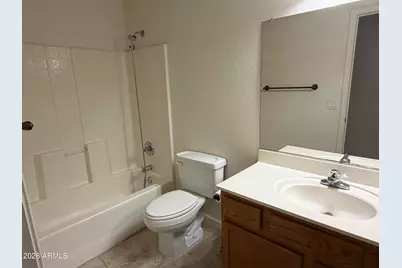 10318 W Missouri Avenue, Glendale, AZ 85307 - Photo 11